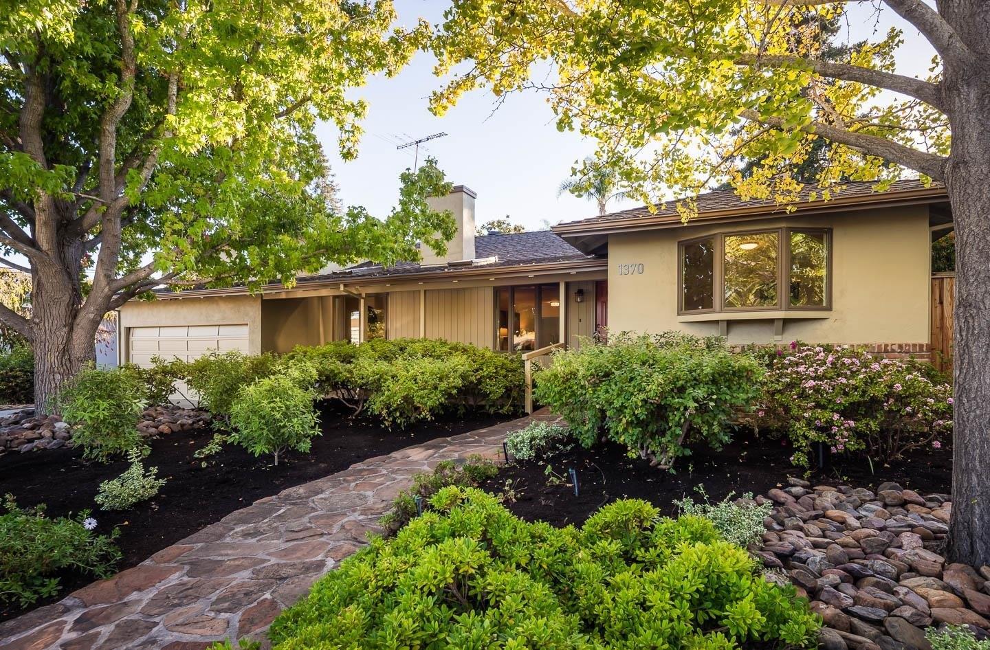 Orange Ave, San Carlos, CA 94070