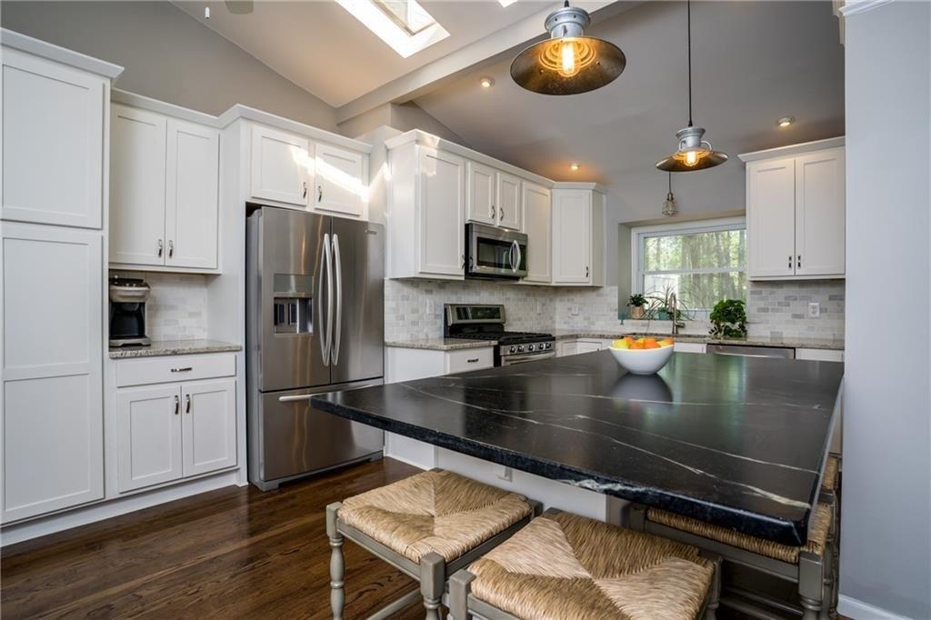 Winding Ln Ne, Brookhaven, GA 30319