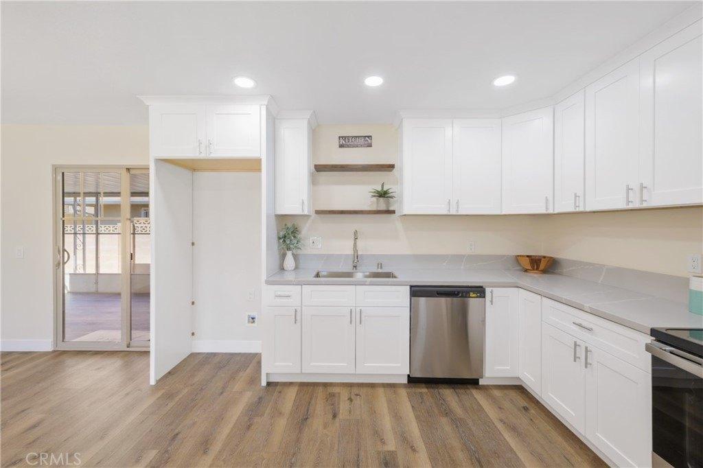 W Westmont Ave, Hemet, CA 92543