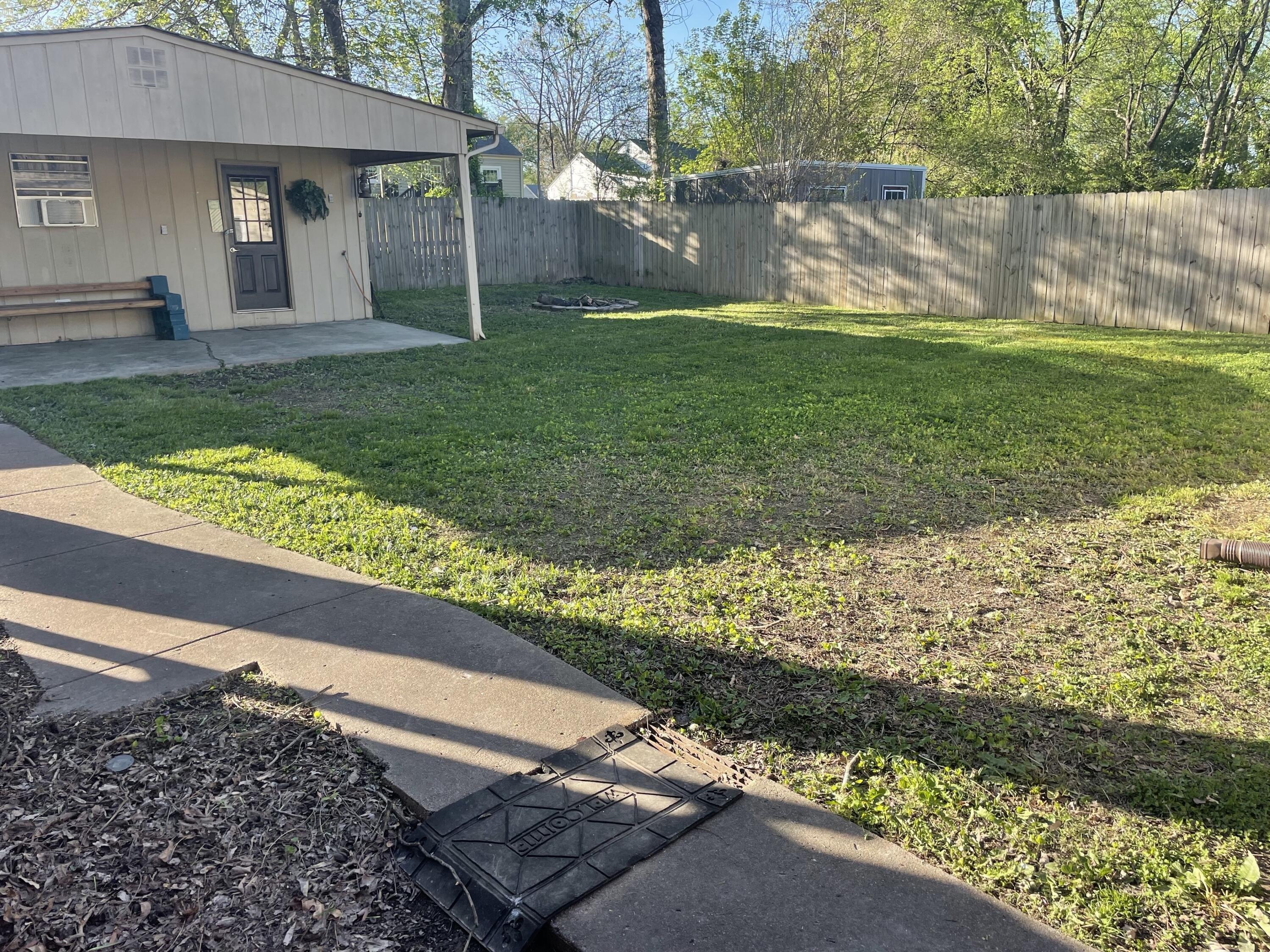 Astor Ln, Chattanooga, TN 37412