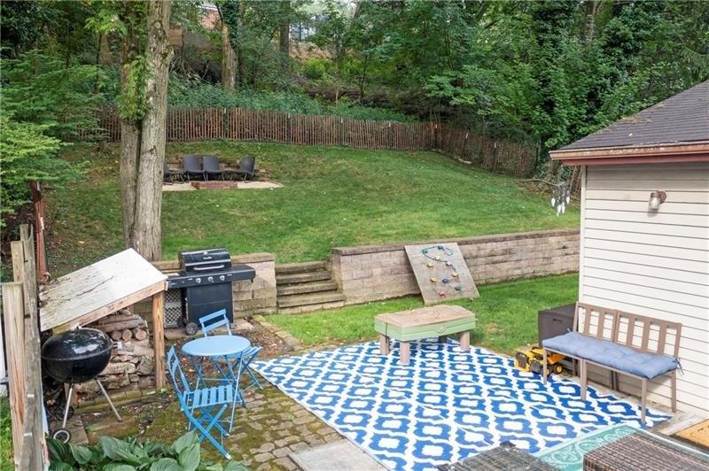 Sleepy Hollow Rd, Pittsburgh, PA 15228