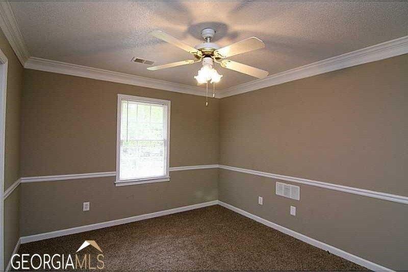 Amandas Ct Nw, Cartersville, GA 30121