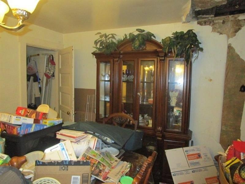 Virginia Ave, Midland, PA 15059