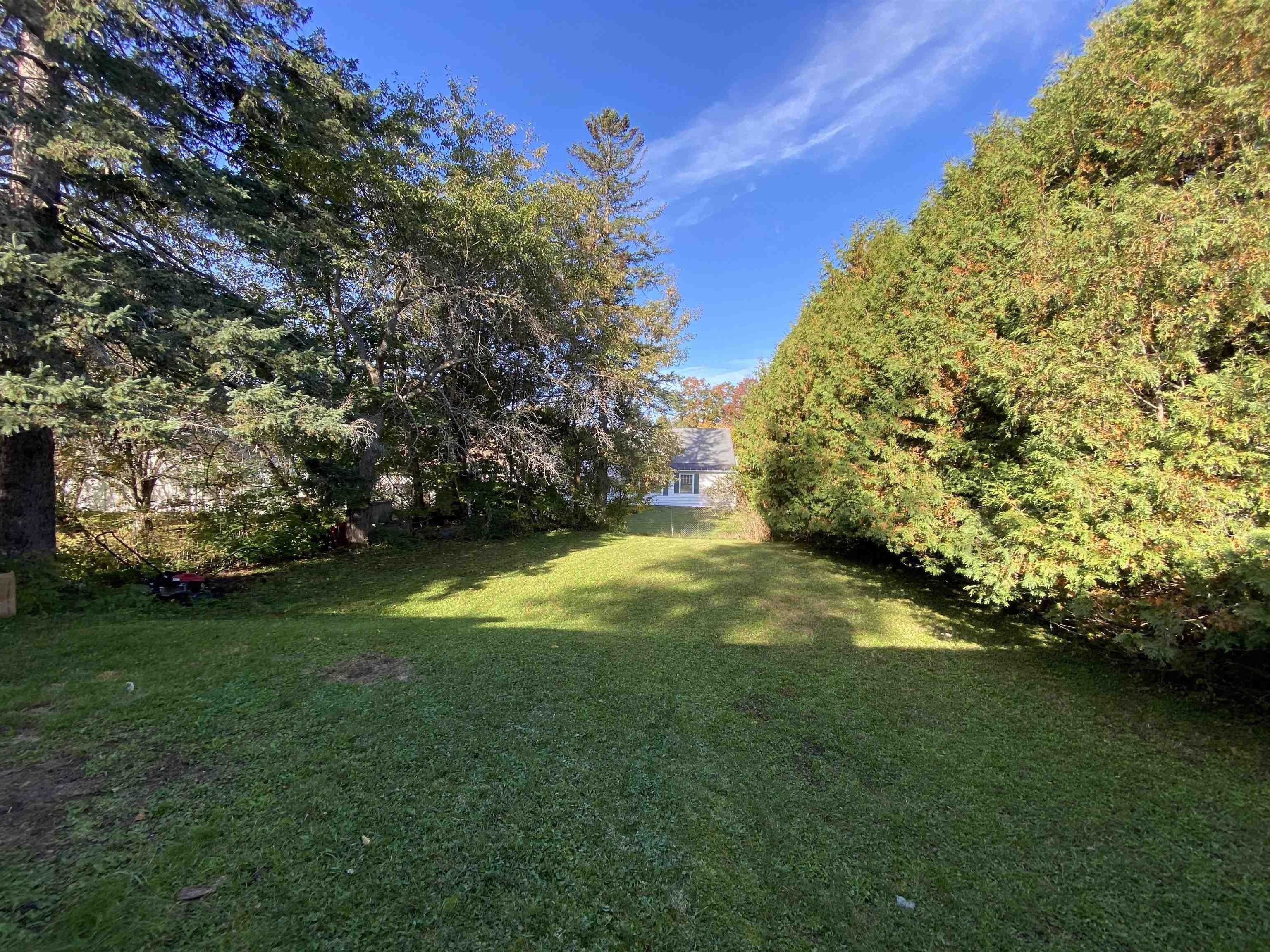 Southard St, Saint Johnsbury, VT 05819