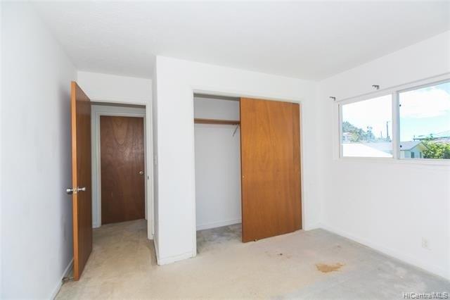 Dow St, Honolulu, HI 96817