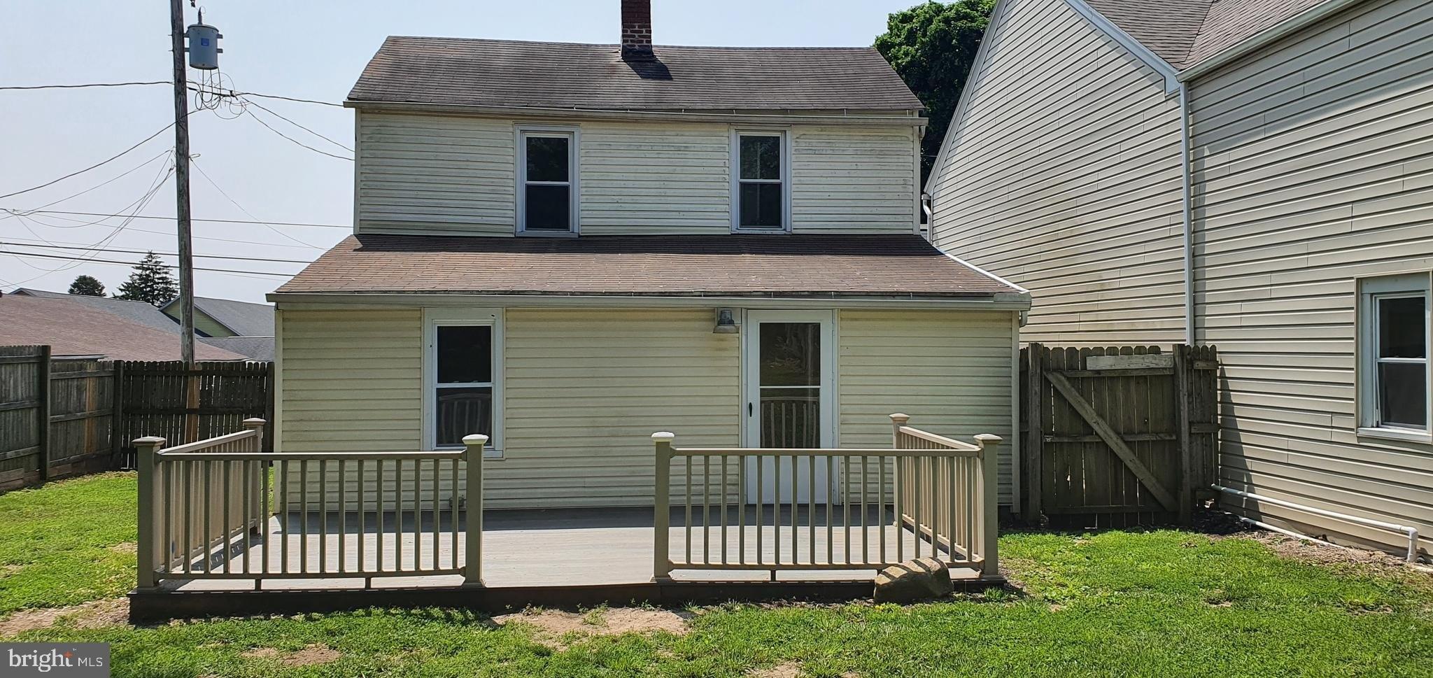 E High St, Middletown, PA 17057