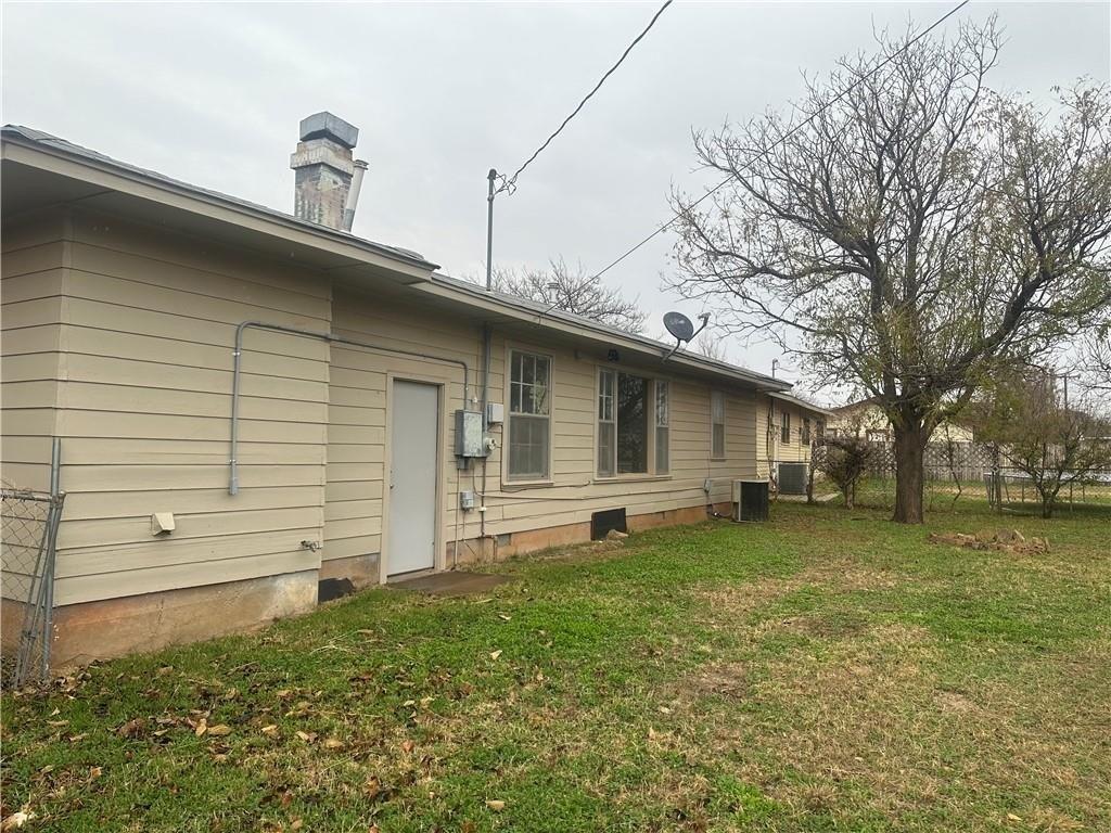 Judy Ave, Altus, OK 73521