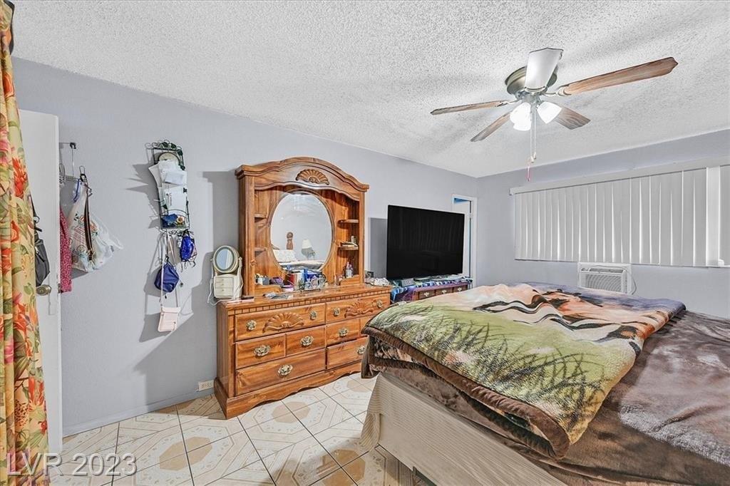 Vegas Valley Dr, Las Vegas, NV 89121