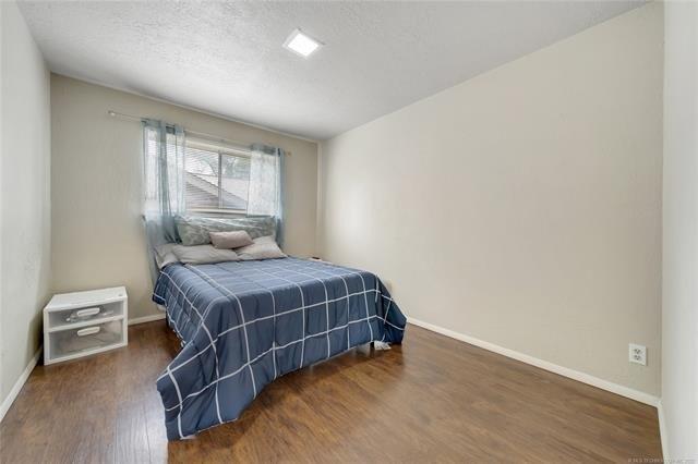 S 68th Pl E, Tulsa, OK 74145