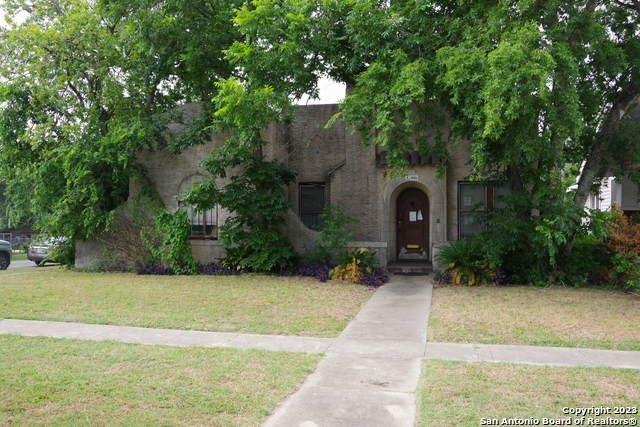 E Drexel Ave, San Antonio, TX 78210