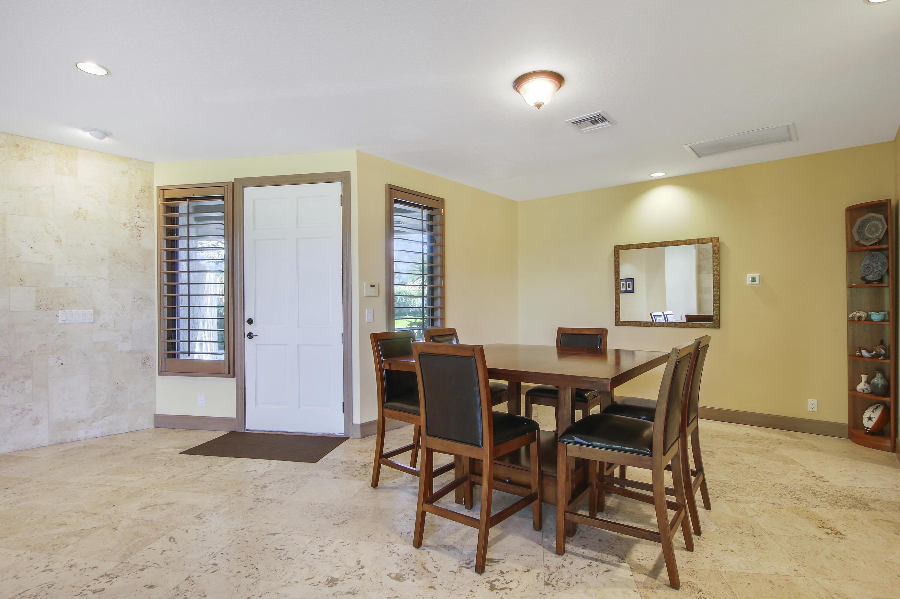 Carrick Rd, Palm Beach Gardens, FL 33418