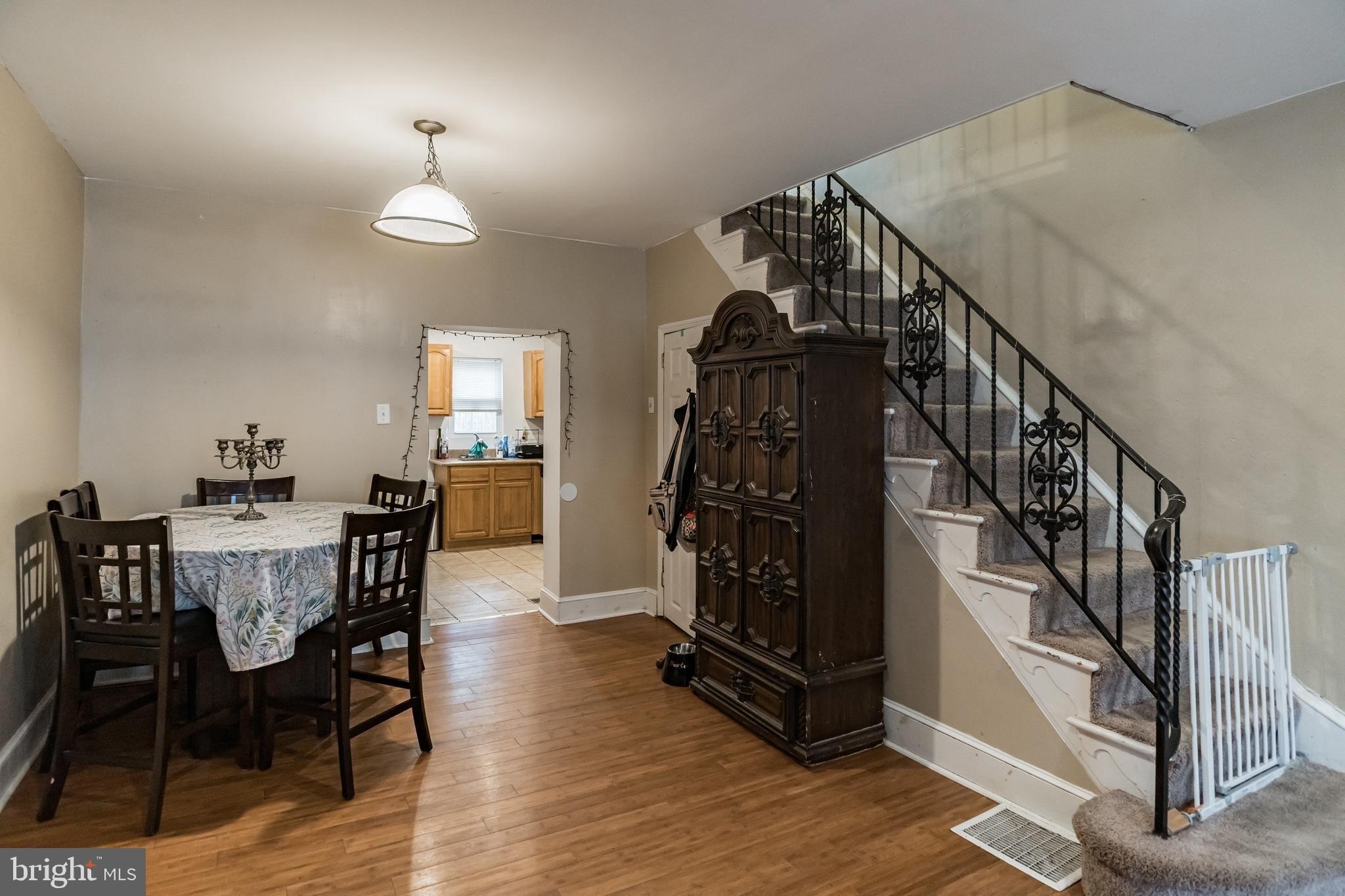 Winton St, Philadelphia, PA 19148
