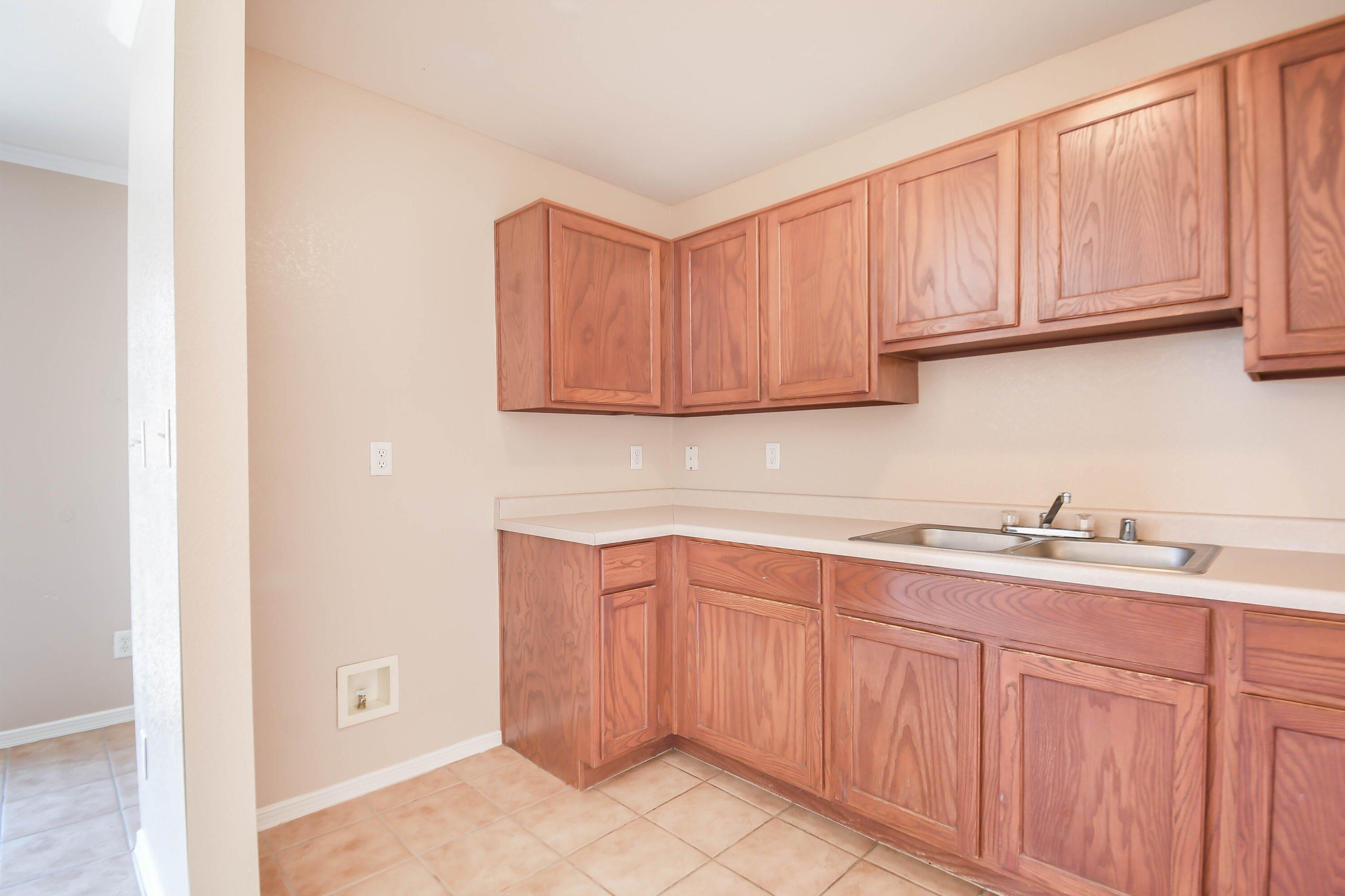 Tierra Canada Dr, El Paso, TX 79938