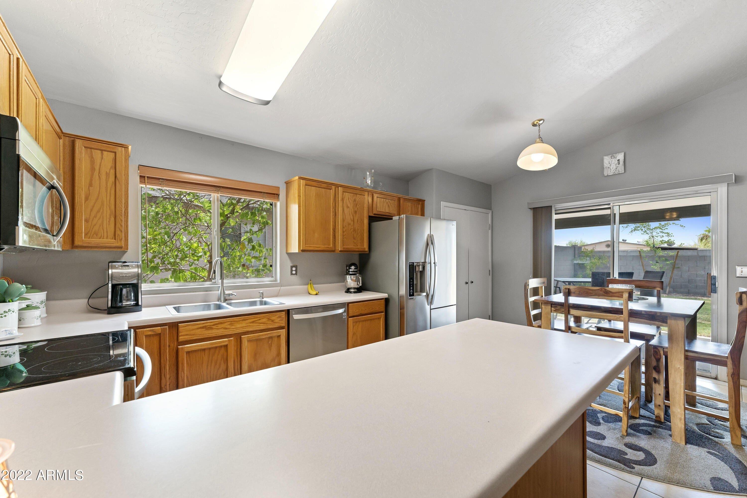 E Clovis Ave, Mesa, AZ 85208
