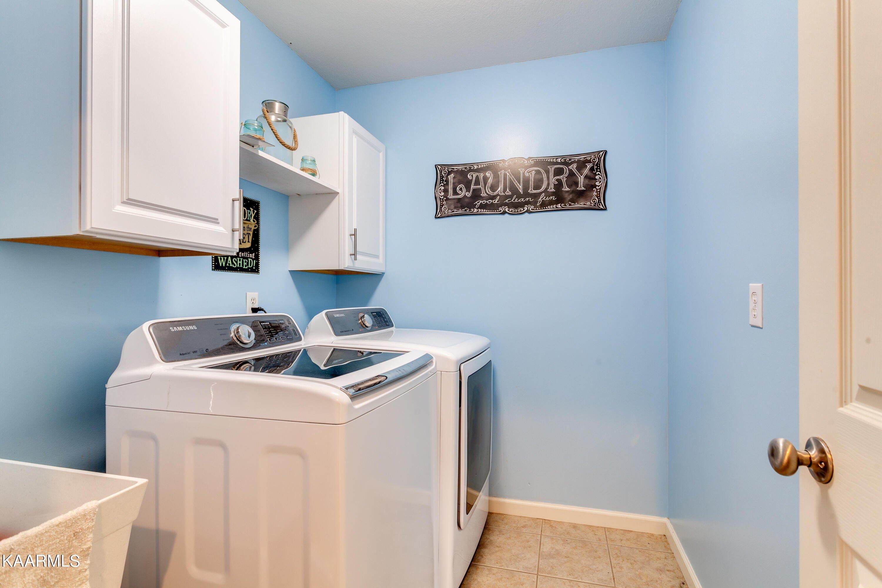 Ashton Pointe Ln, Knoxville, TN 37931