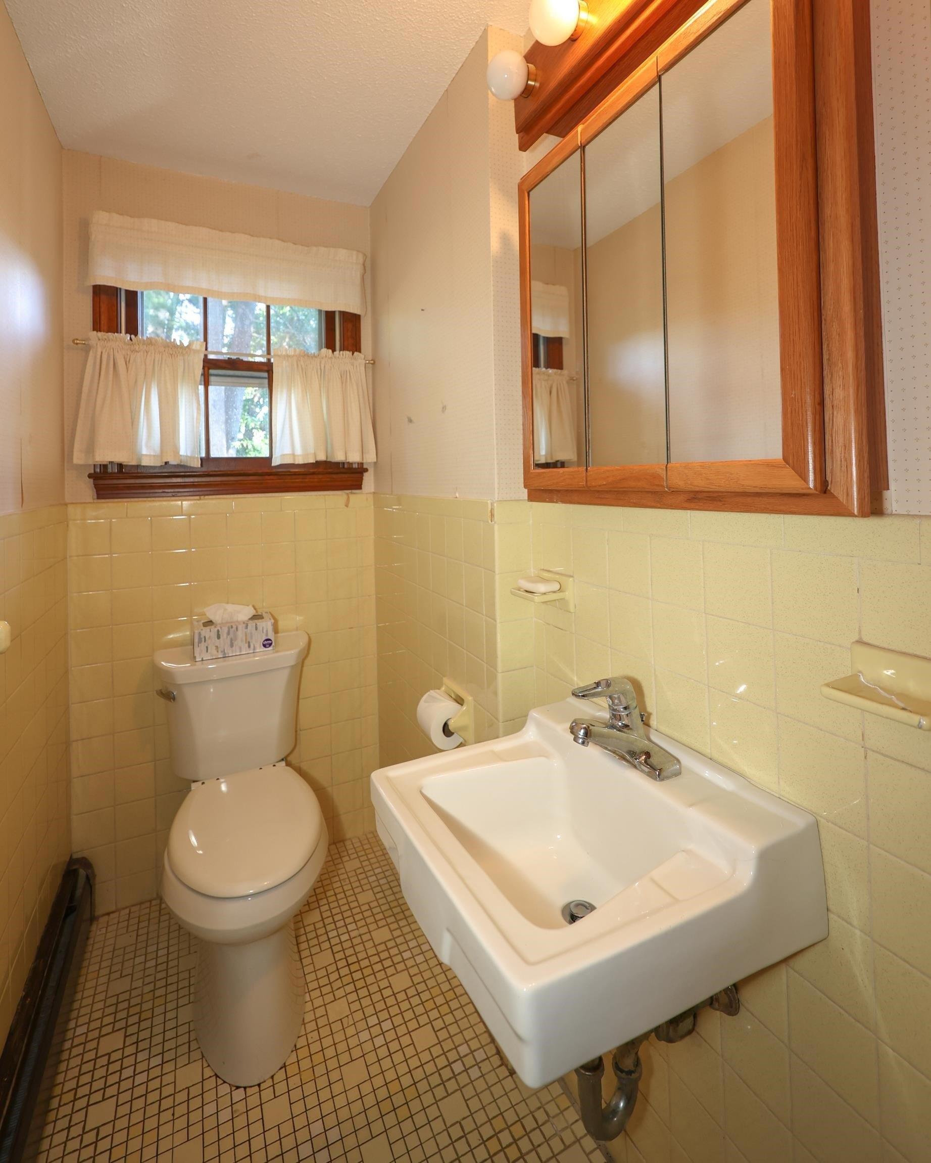 Sycamore Ln, Nashua, NH 03063