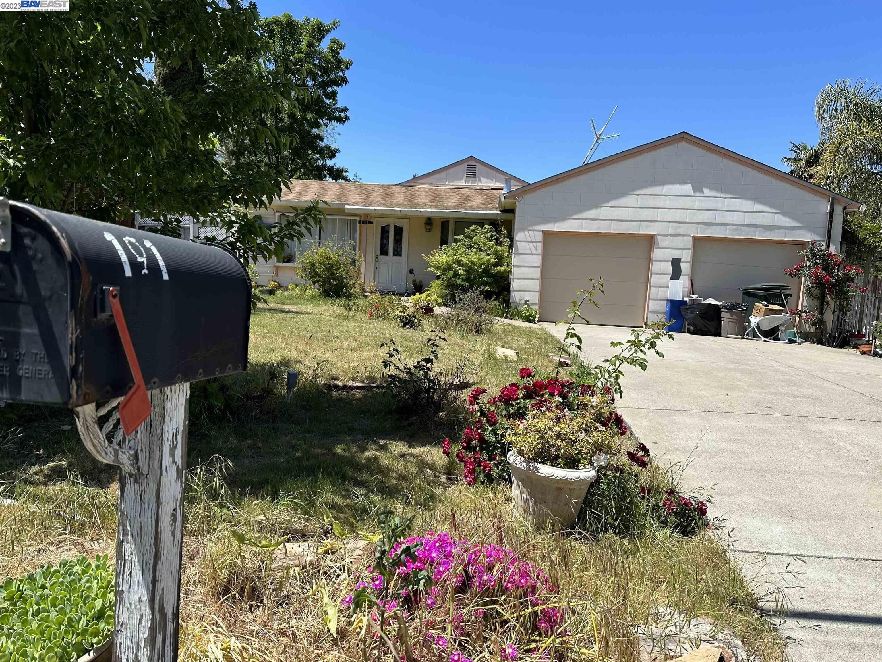Cortsen Rd, Pleasant Hill, CA 94523