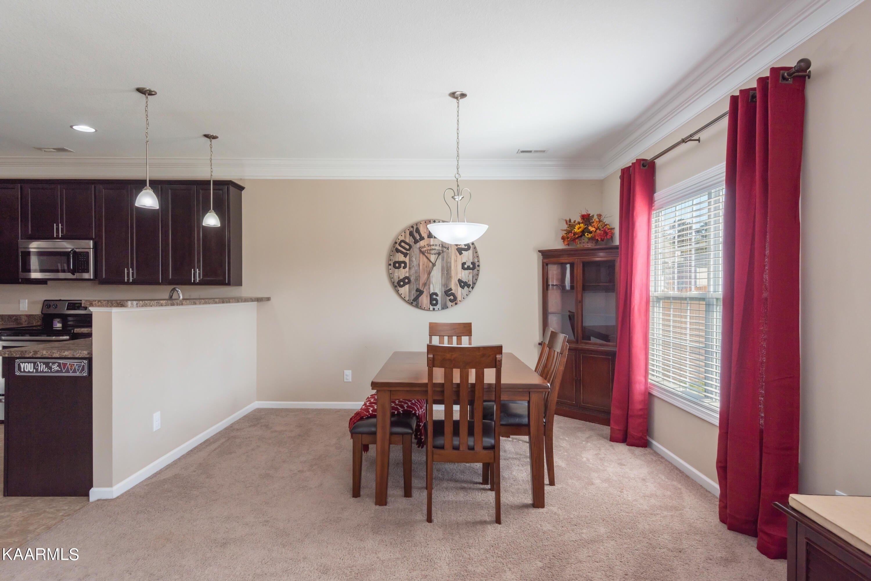 Lucky Clover Ln, Knoxville, TN 37931