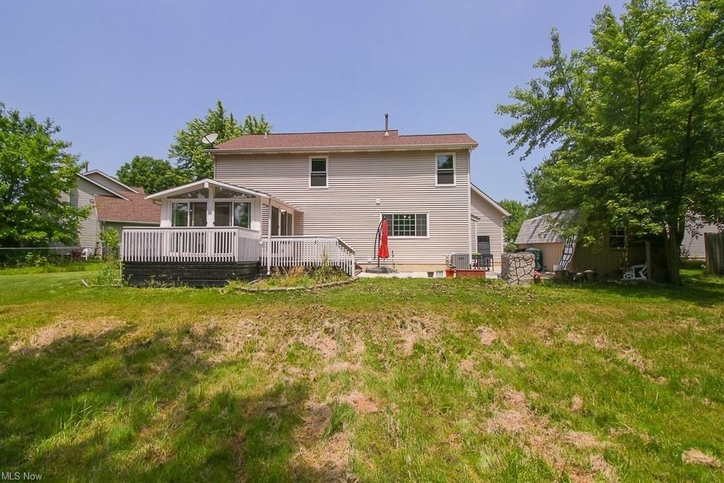 Xavier Ct, North Ridgeville, OH 44039