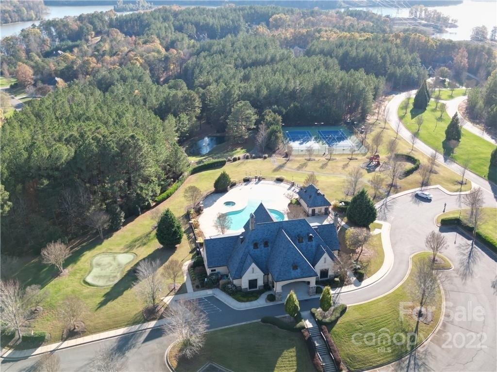 Hartshaw Ct, Belmont, NC 28012