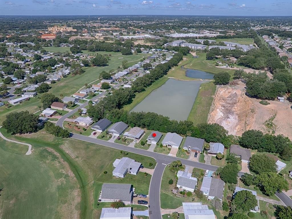 W Schwartz Blvd, Lady Lake, FL 32159