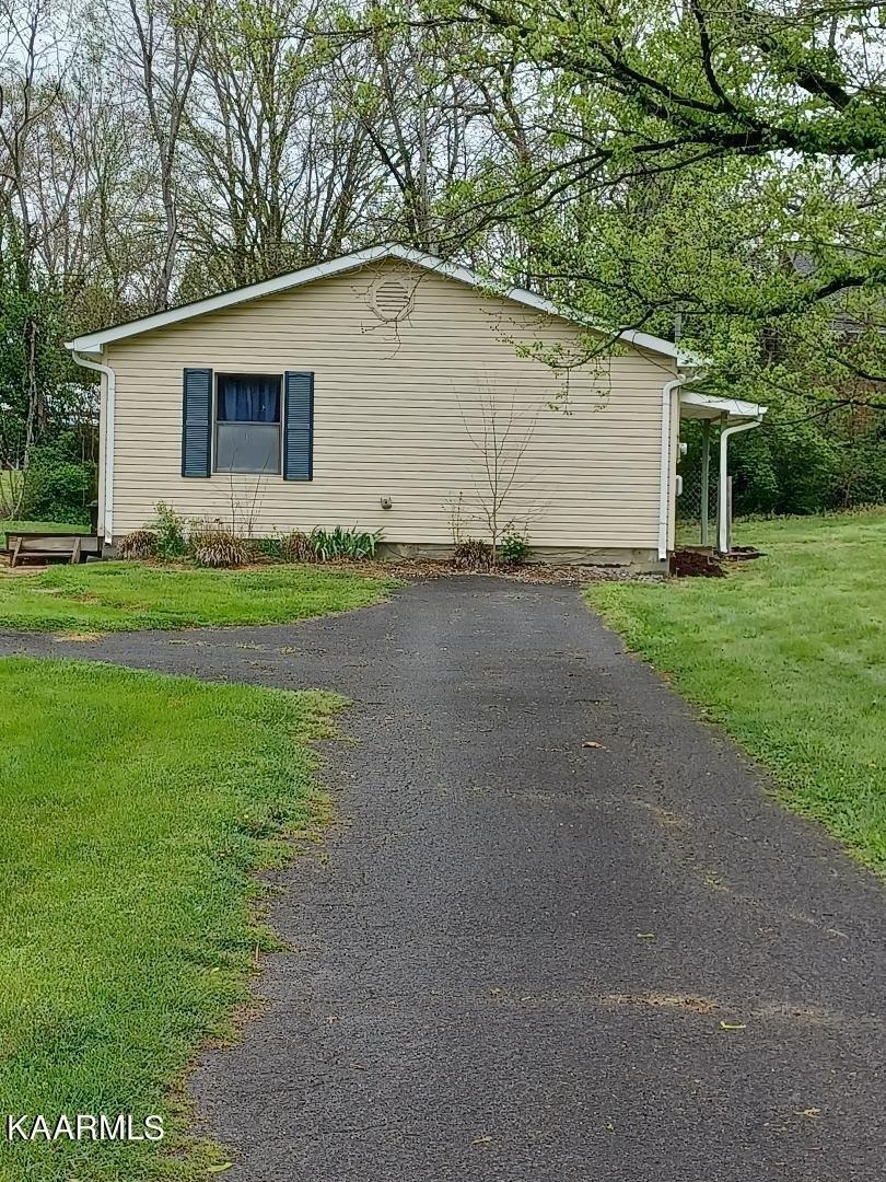 Strawberry Plains Pike, Knoxville, TN 37914