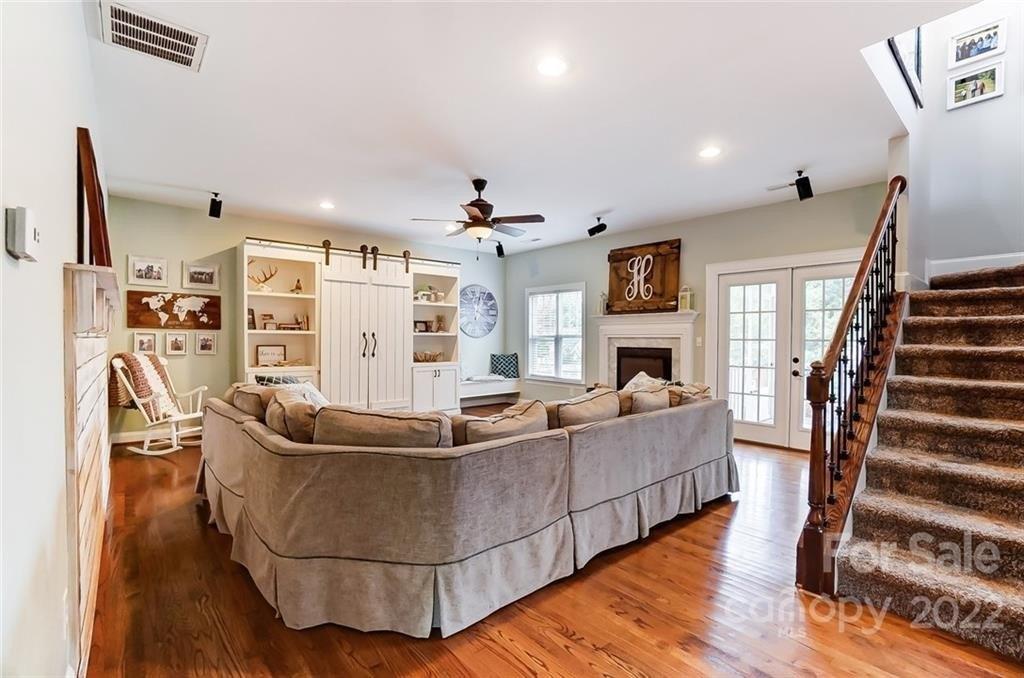 Adams Ridge Dr, Fort Mill, SC 29715