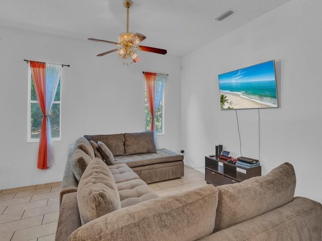 Hainey St Sw, Palm Bay, FL 32908