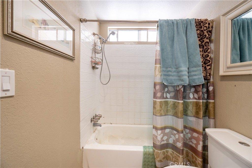 Standing Bear Rd, Apple Valley, CA 92308