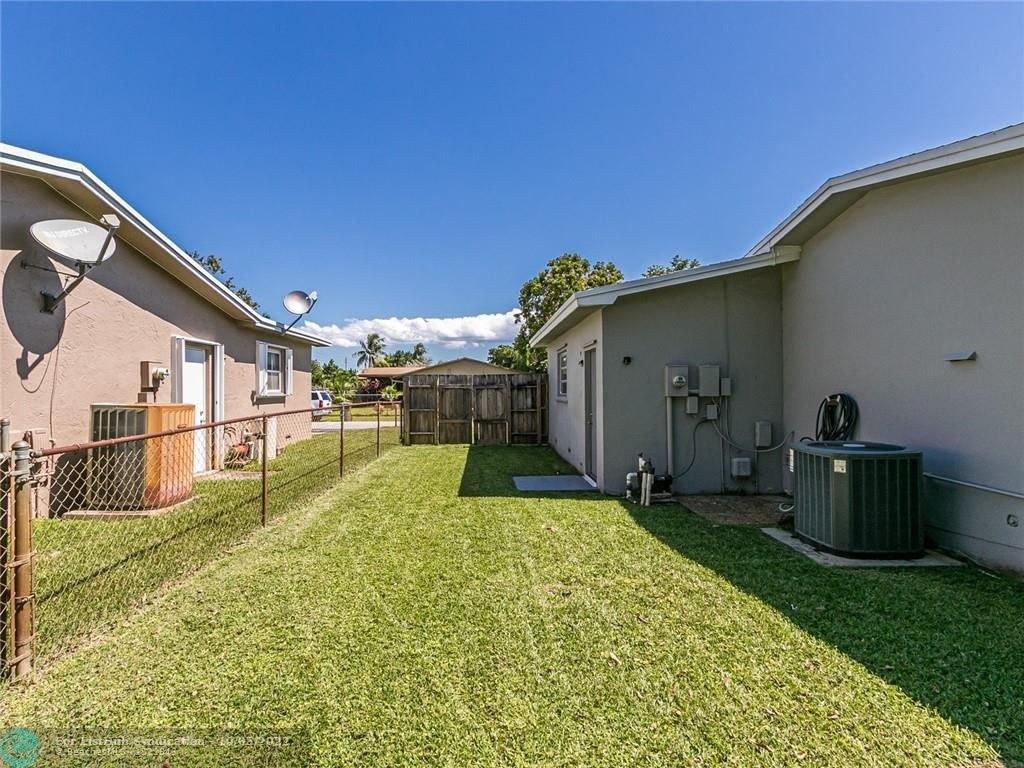 Nw 114th Ave, Pembroke Pines, FL 33026