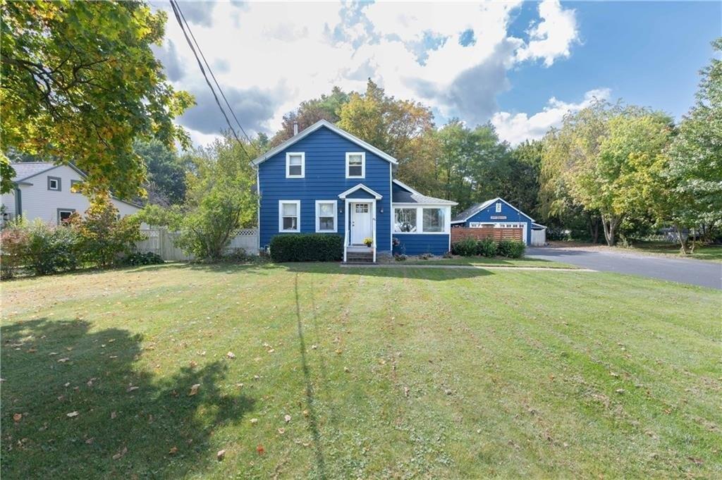 Hook Rd, Farmington, NY 14425