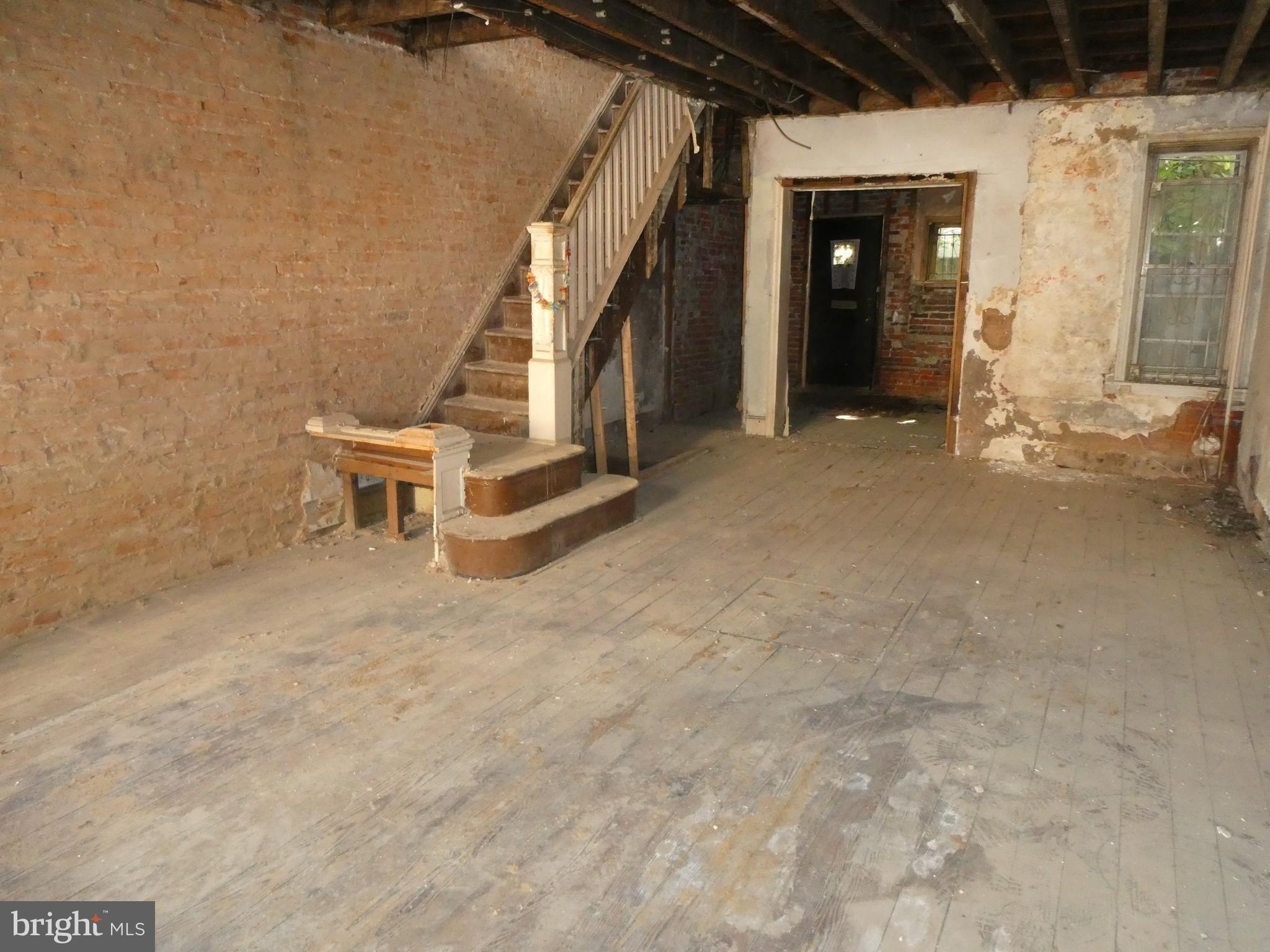 Latona St, Philadelphia, PA 19146