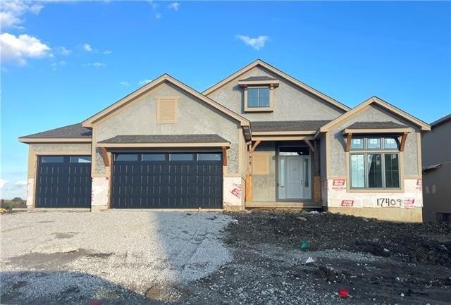 Parkhill St, Overland Park, KS 66221