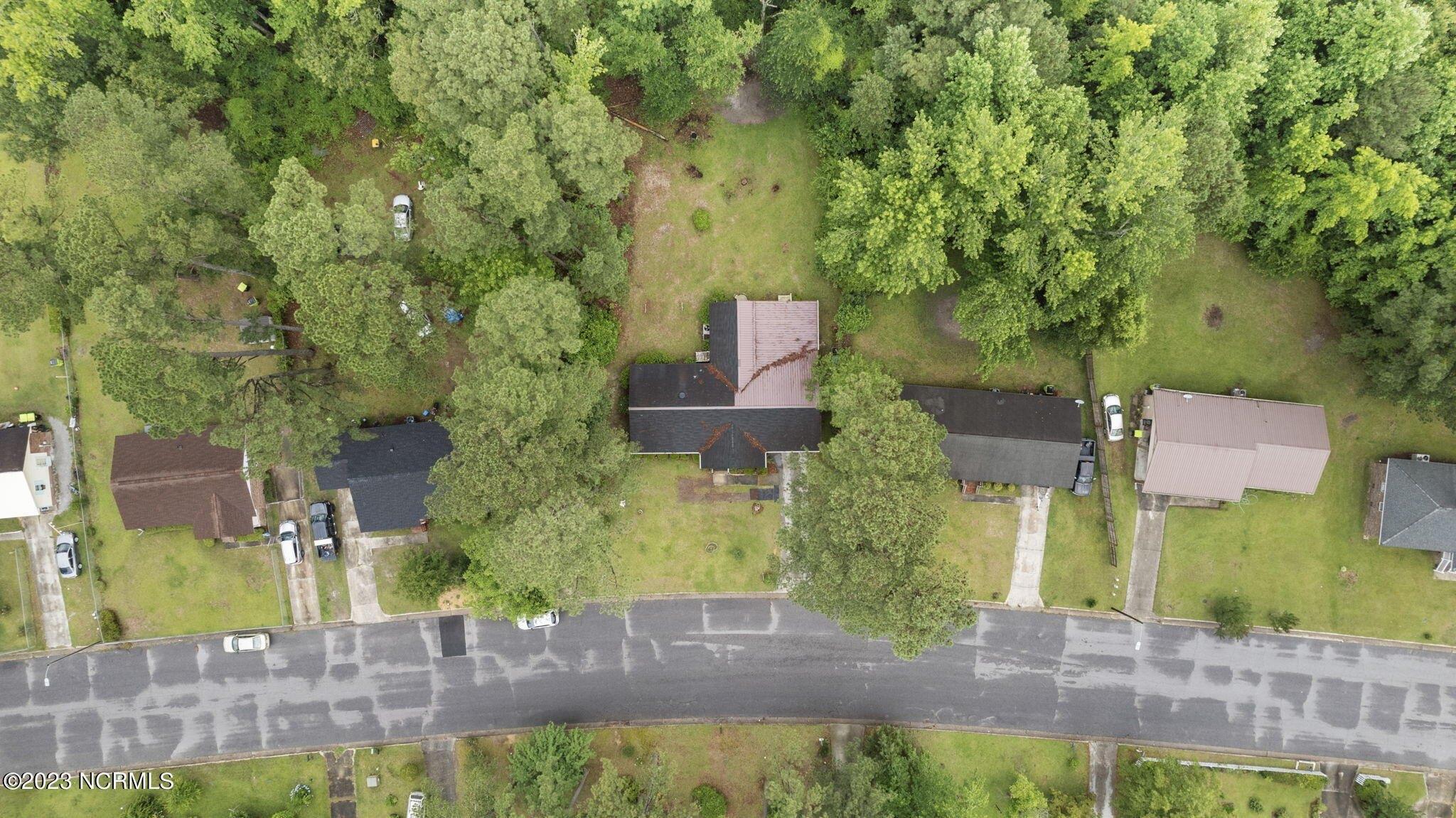 W Burkhead St, Whiteville, NC 28472