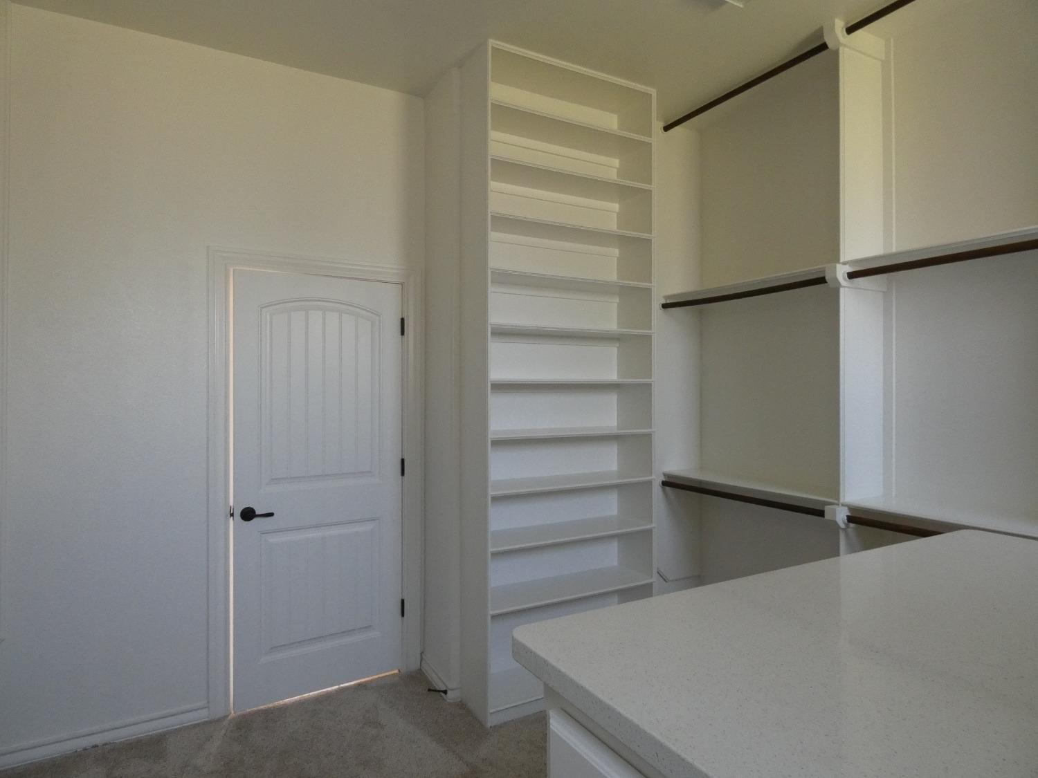Juneau Ave, Lubbock, TX 79424
