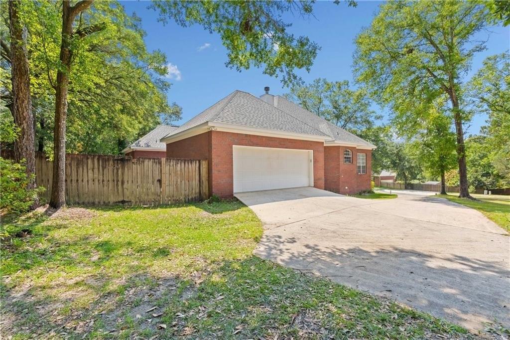 Mallard Dr, Mobile, AL 36695