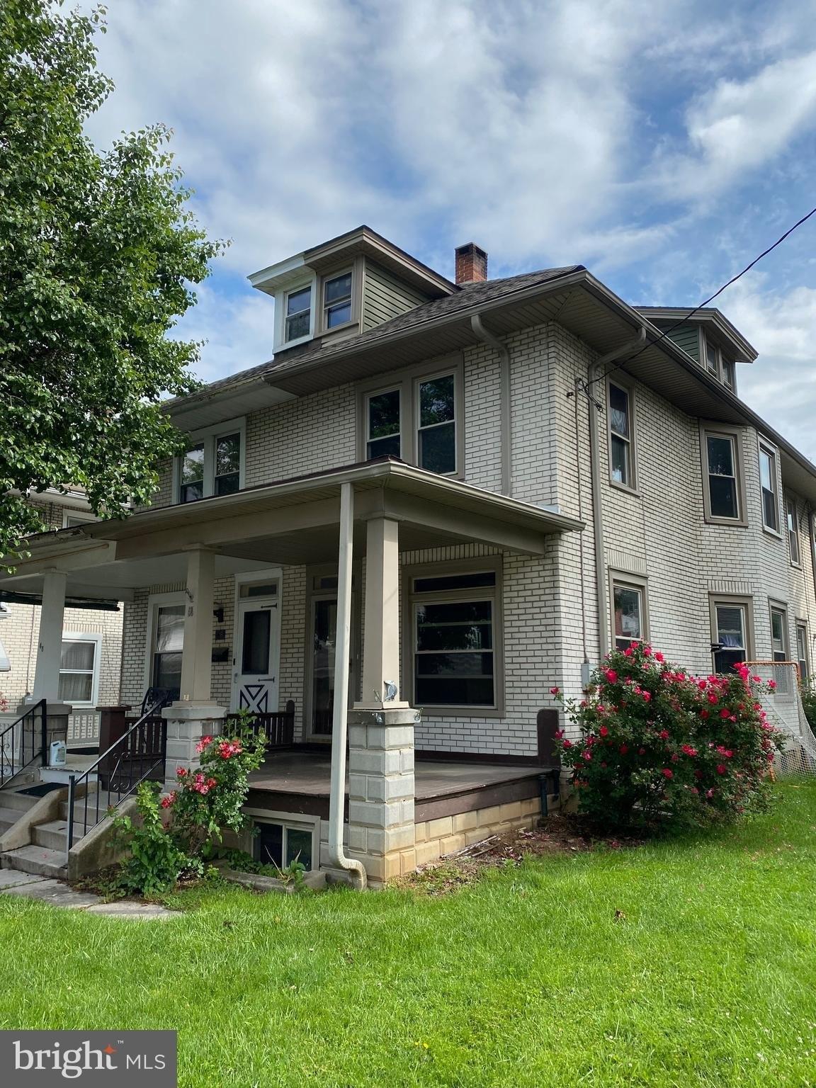 E Walnut St, Ephrata, PA 17522