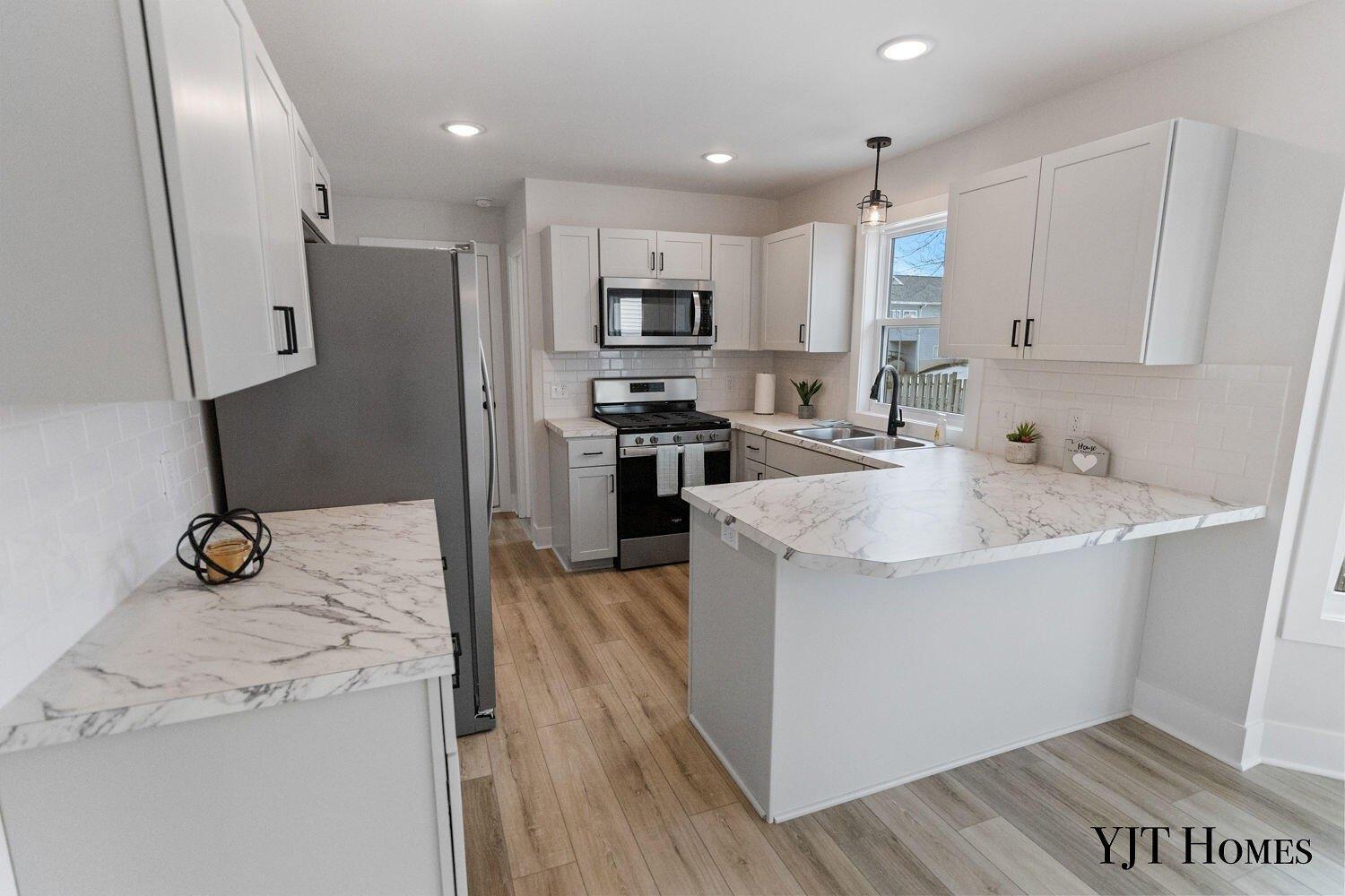 Waldorn Ave Ne, Grand Rapids, MI 49505