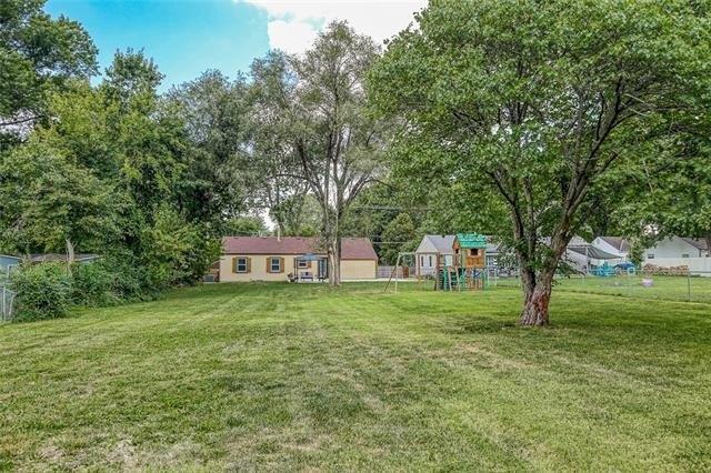 Monrovia St, Shawnee, KS 66216