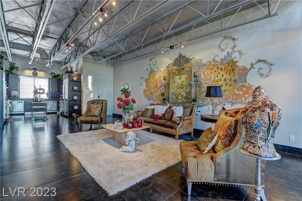 Thunder River Cir, Las Vegas, NV 89148