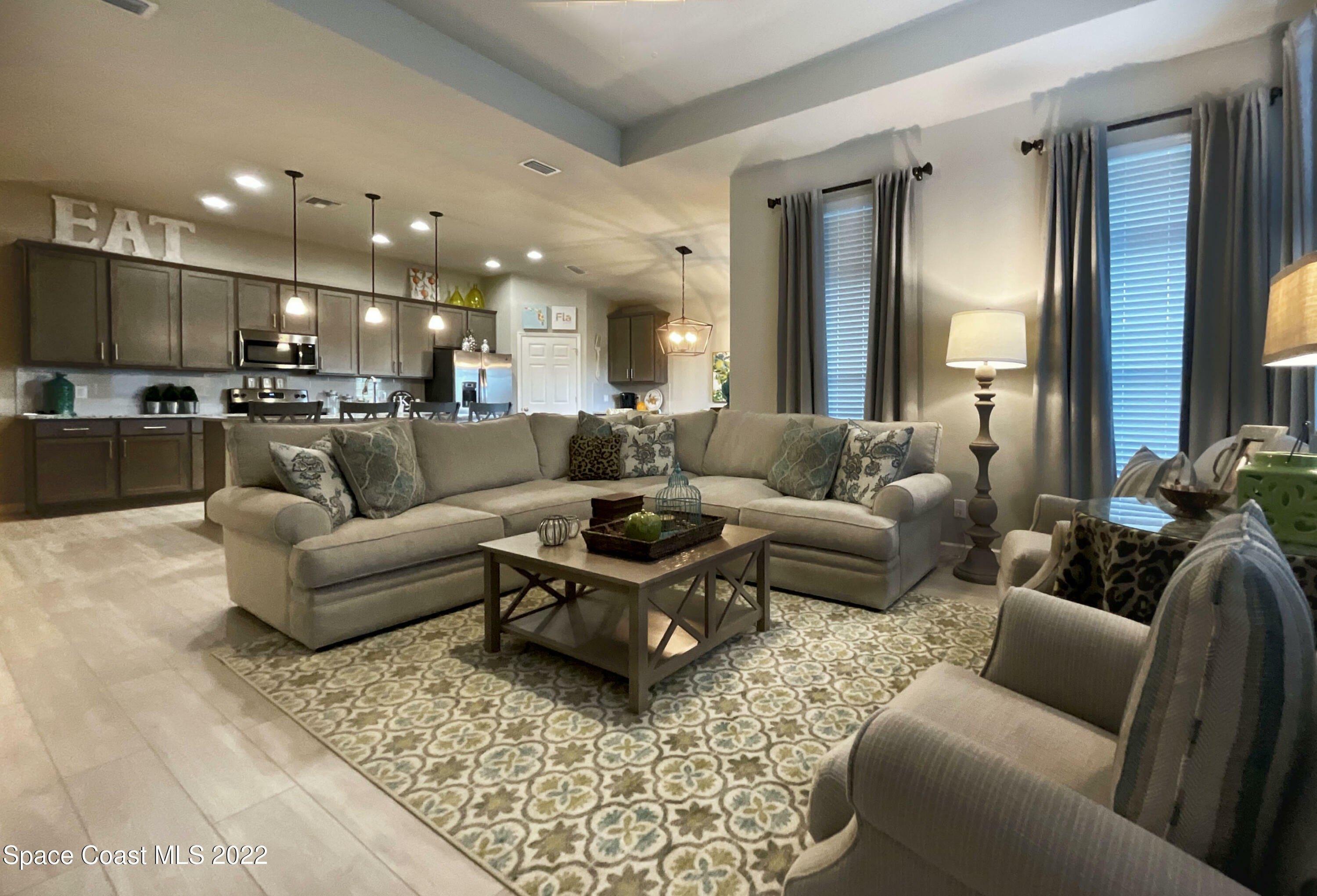 Trovita Cir, Melbourne, FL 32904