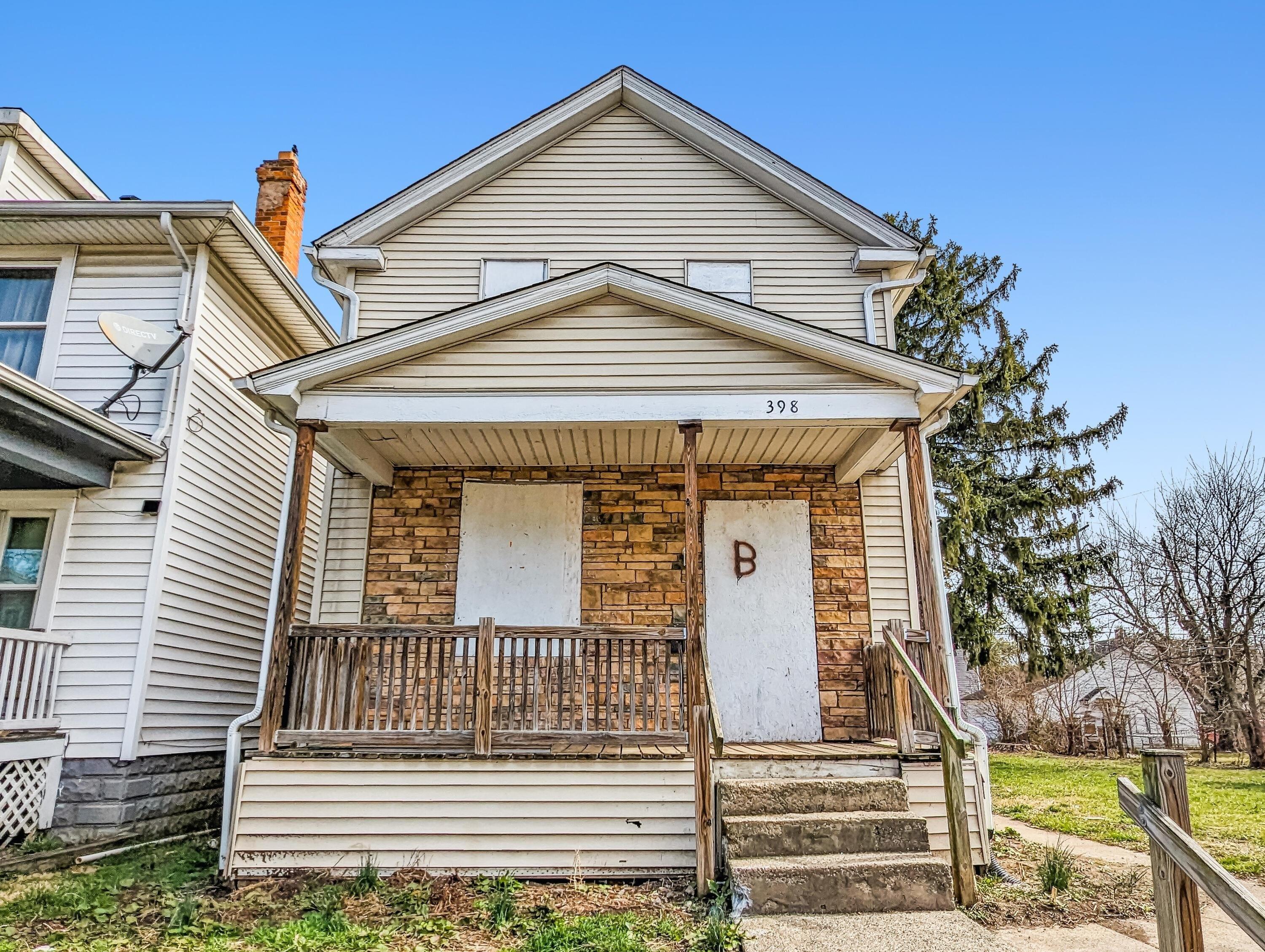 S Warren Ave, Columbus, OH 43204