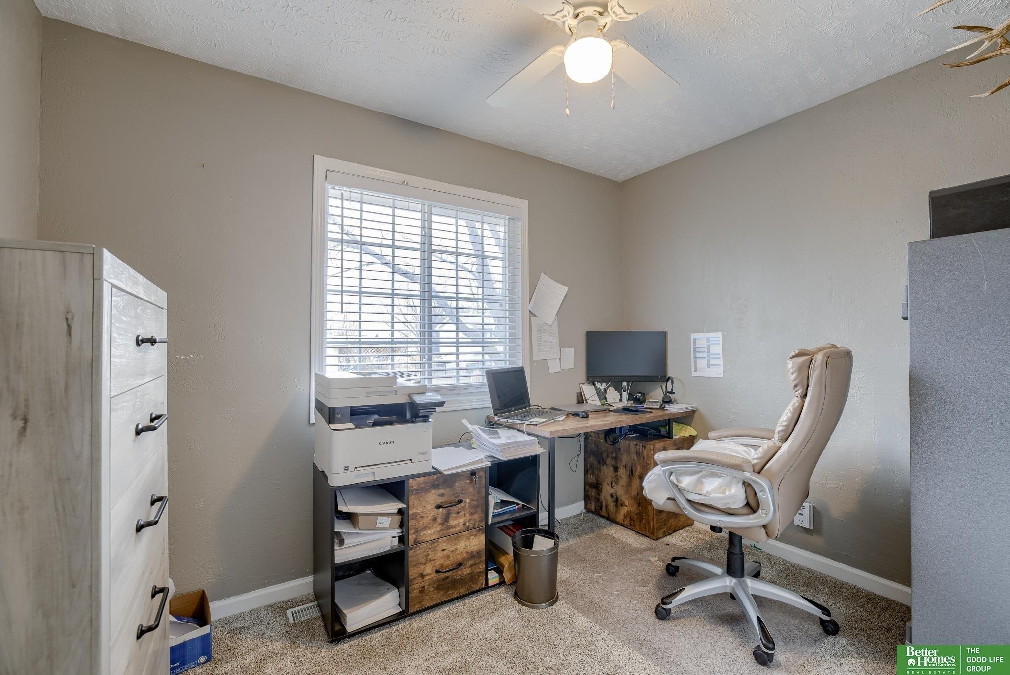 N 212th St, Elkhorn, NE 68022