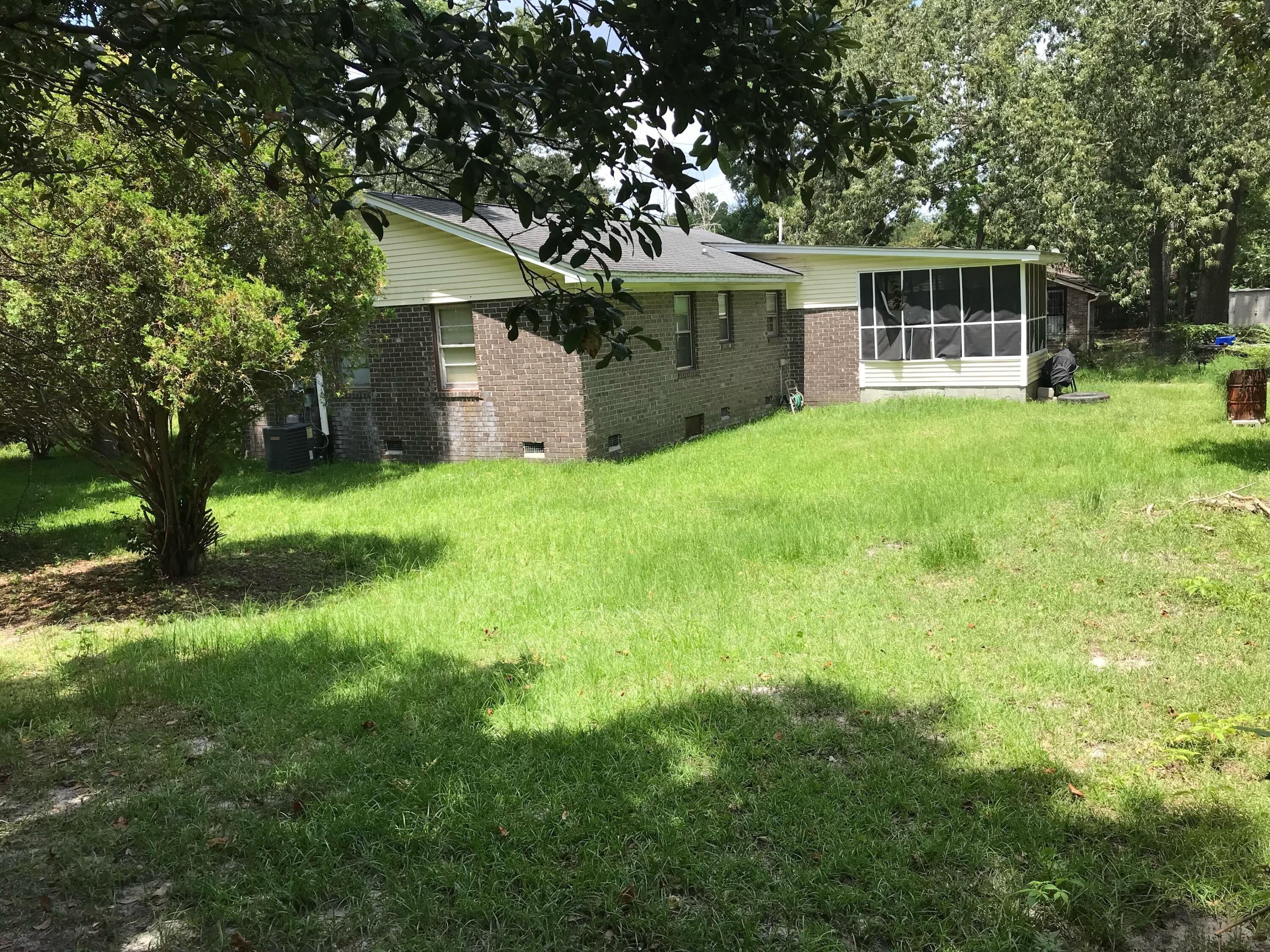 Playground Rd, Charleston, SC 29407
