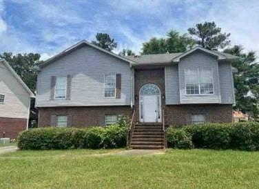 Surrey Cir, Bessemer, AL 35022