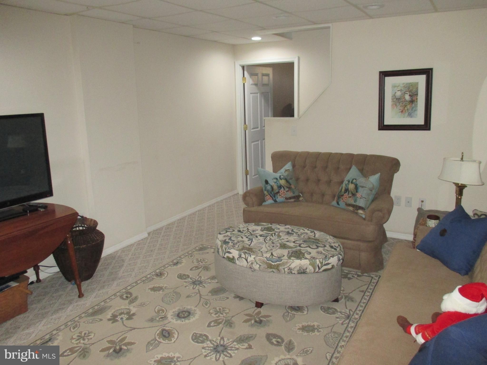 Ridgewood Dr, Fort Ashby, WV 26719