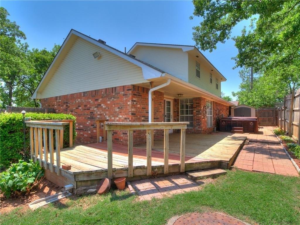 Shady Tree Ln, Edmond, OK 73013