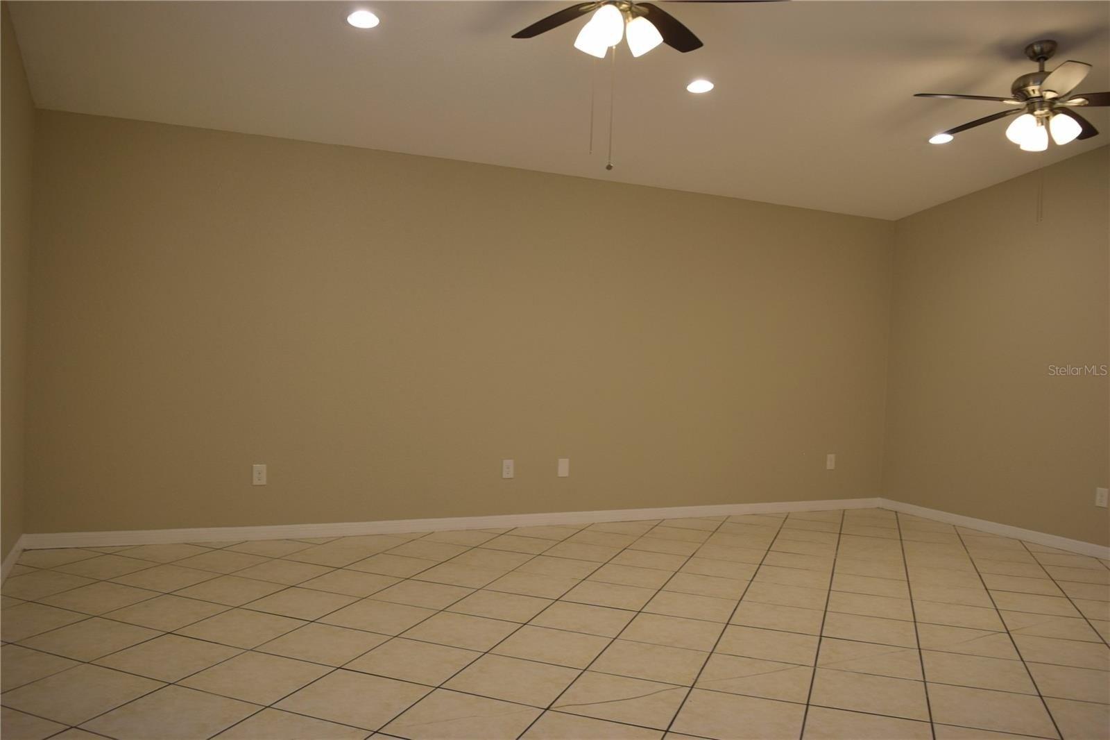 Martin Luther King Dr, Bowling Green, FL 33834