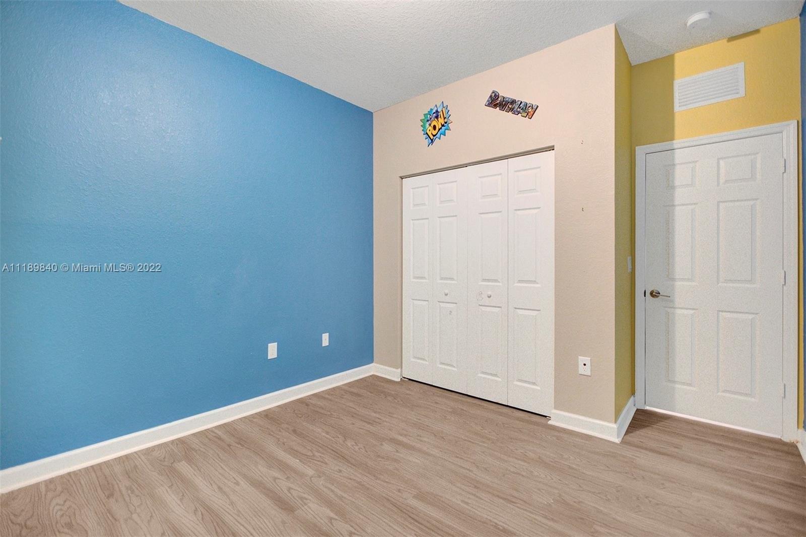 Ne 210th Way, Miami, FL 33179