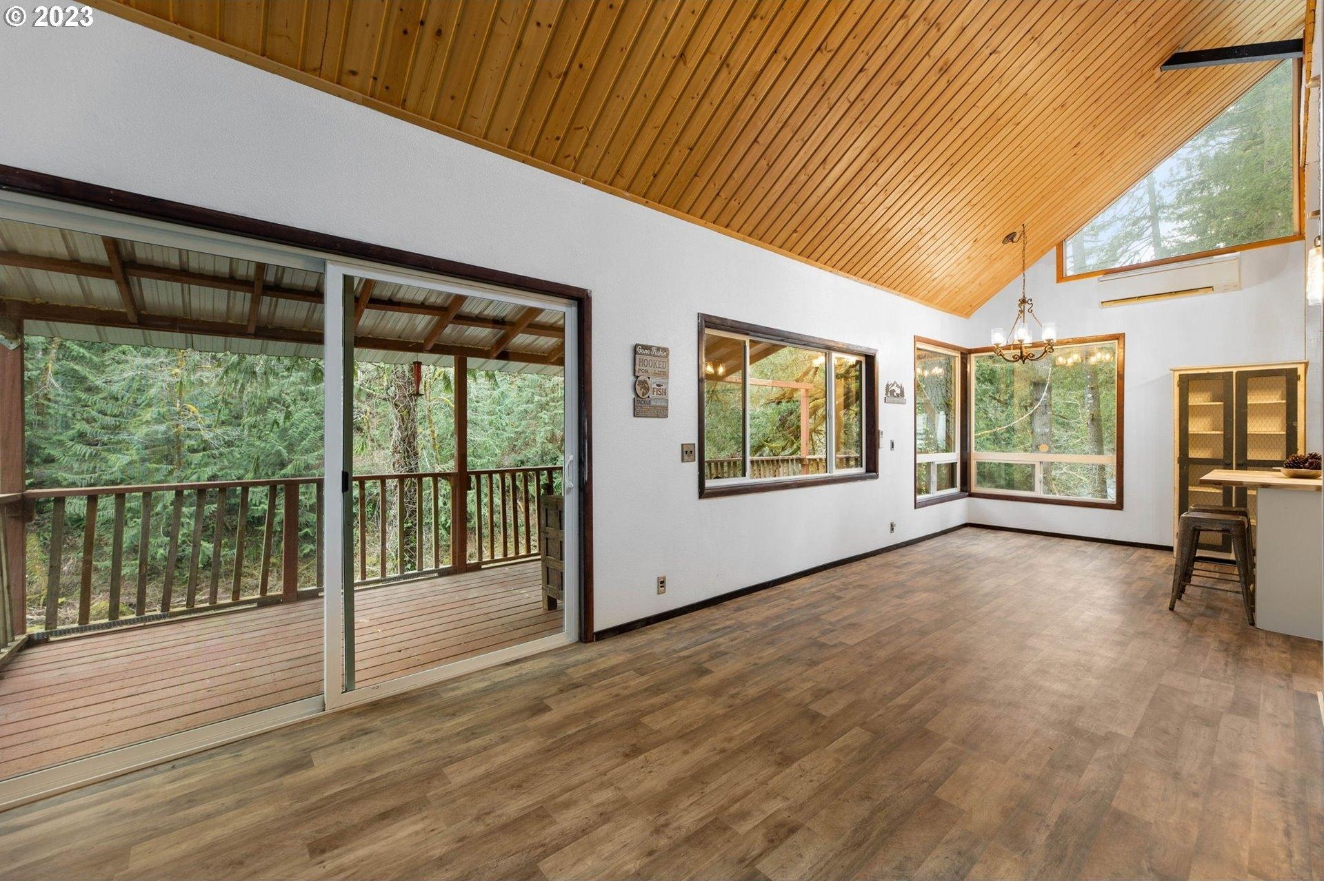 Ne Lucia Falls Rd, Yacolt, WA 98675